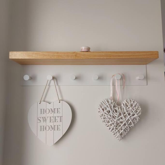 Cheerful, Cosy, One Bedroom Home With Patio And Parking Newbury  Dış mekan fotoğraf